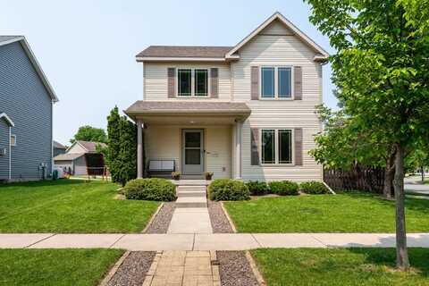 3702 Drumlin Lane, Madison, WI 53719