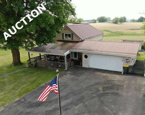 109 N Water Street, Eastman, WI 54626