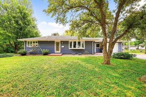 605 Douglas Trail, Madison, WI 53716