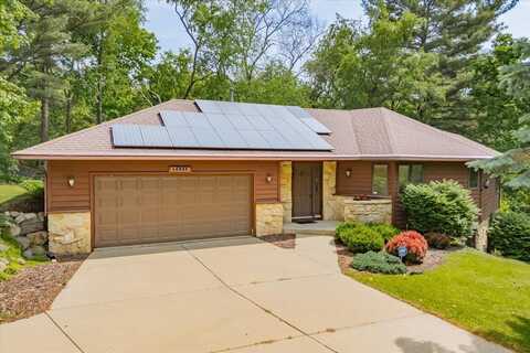 5096 Tuggle Lane, Waunakee, WI 53597