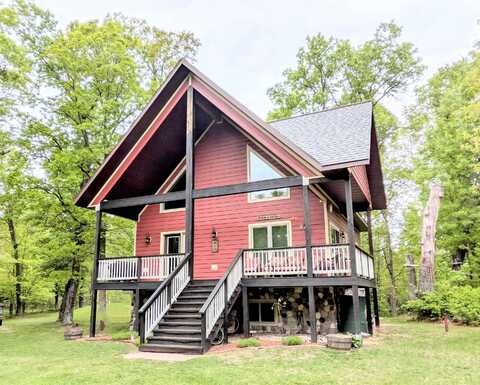 2428 14th Drive, Adams, WI 53910