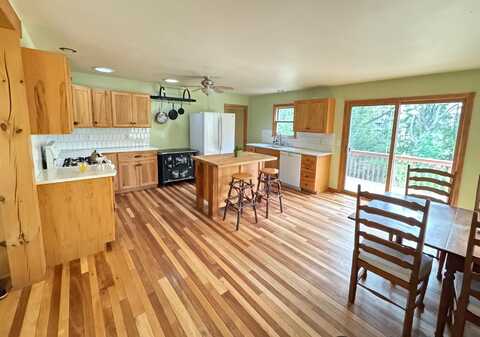 310 Independence Street, Viroqua, WI 54665