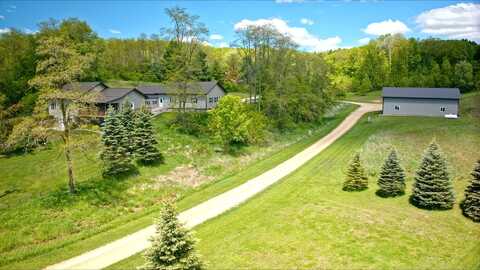 S1579 Butler Road, Hillsboro, WI 54634