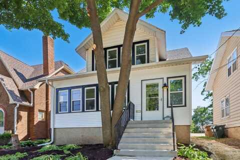 1105 Erin Street, Madison, WI 53715