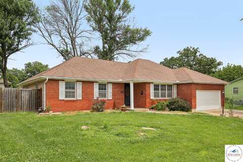 303 JOHNSON, Warrensburg, MO 64093