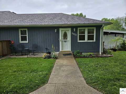 3002 Brooking Park, Sedalia, MO 65301