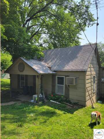 814 Illinois, Warsaw, MO 65355