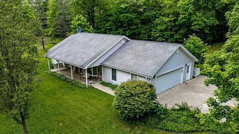 9580 Alans Branch Road, Moores Hill, IN 47032