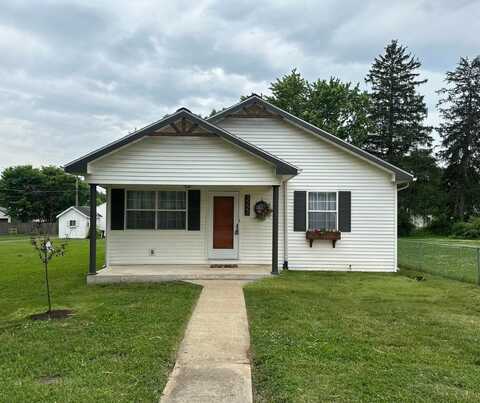 3227 Richmond Avenue, Connersville, IN 47331