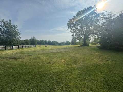 620 S Stone Creek Drive, Greensburg, IN 47240