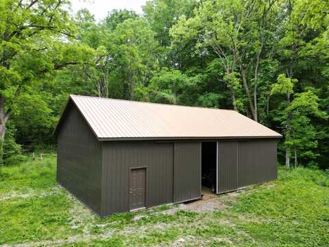 461 N County Road 850, Holton, IN 47023