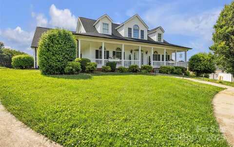 129 Renaissance Place, Statesville, NC 28625