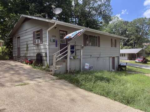1005 Burford Ct, Doniphan, MO 63935