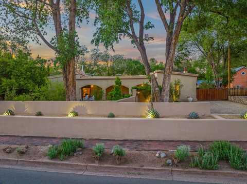 519 E Palace Avenue, Santa Fe, NM 87501