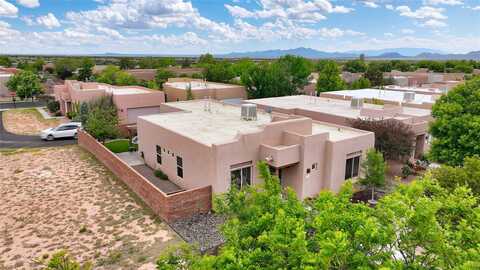 6581 S Richards, Santa Fe, NM 87507