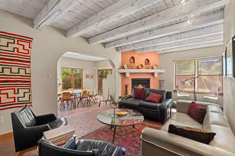 409 E Coronado, Santa Fe, NM 87505