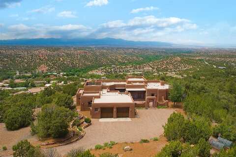 95 Lodge Trail, Santa Fe, NM 87506