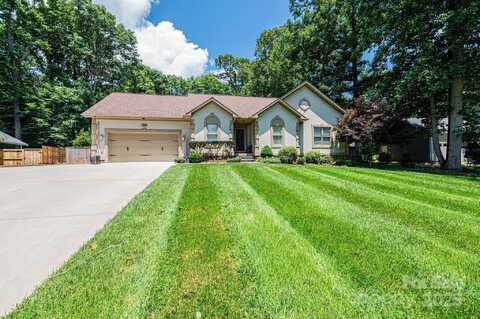 3889 Mattingly Drive, Hickory, NC 28602