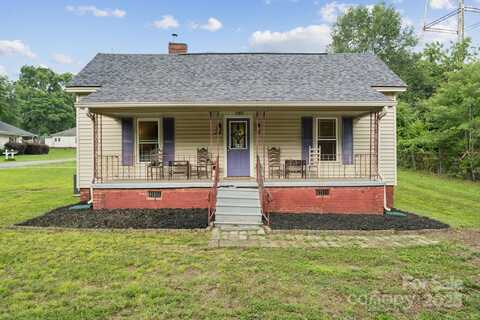 626 Cabarrus Avenue W, Concord, NC 28027