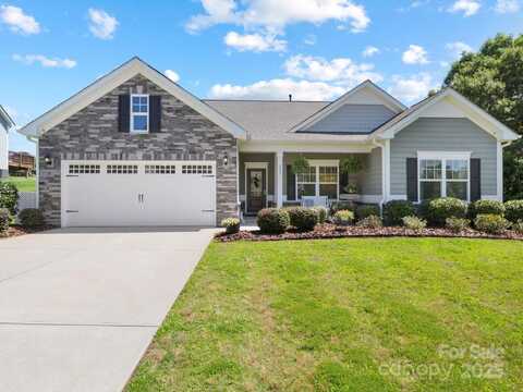 117 Autumn Mist Road, Statesville, NC 28677