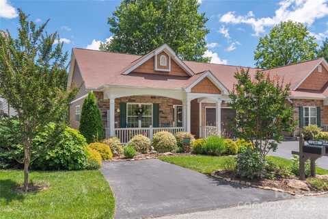 190 Shaws Creek Farm Road, Hendersonville, NC 28739