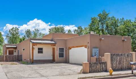 1139 Harrison Road, Santa Fe, NM 87507