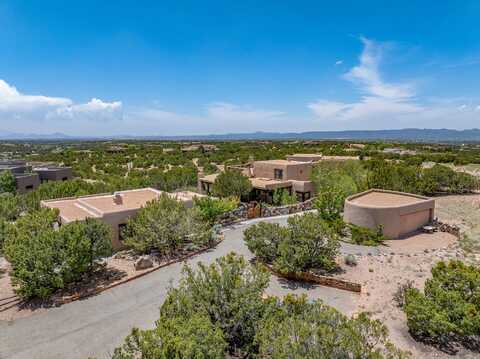 177 Sunflower, Santa Fe, NM 87506