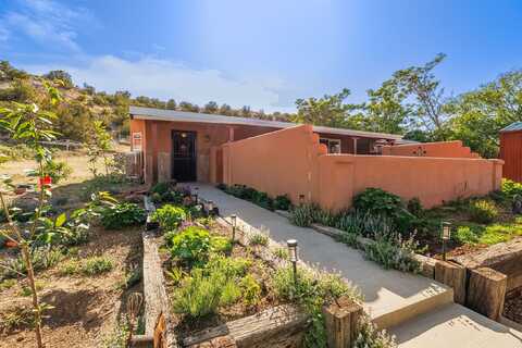 133 County RD 135, Hernandez, NM 87537