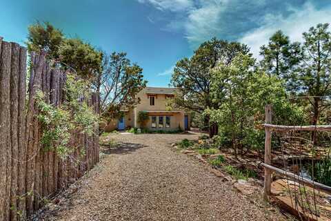 97 Quartz Trail, Santa Fe, NM 87505
