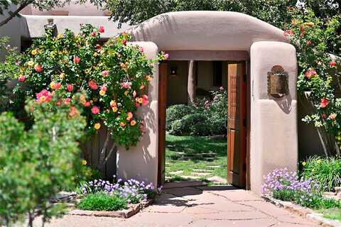 21 And 29 W Golden Eagle, Santa Fe, NM 87506