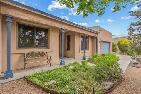 3 Periwinkle Place, Santa Fe, NM 87508