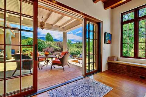 1226-b & C Cerro Gordo Road, Santa Fe, NM 87501