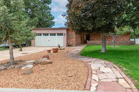 215 San Juan St, Los Alamos, NM 87544