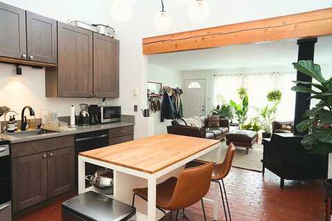 232 Irvine unit: 2, Santa Fe, NM 87501