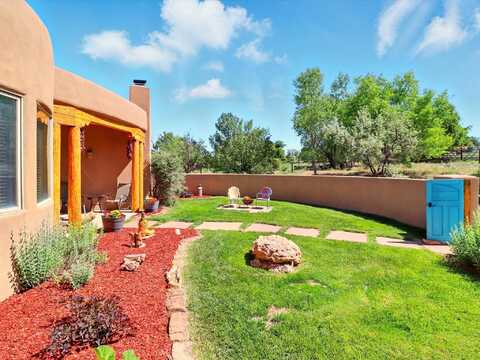 15 Calle Rivera, Nambe, NM 87506