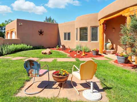 15 Calle Rivera, Nambe, NM 87506