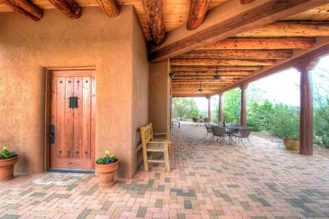 7 Camino Hasta Manana, Santa Fe, NM 87506