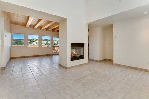 1500 Avenida Rincon, Santa Fe, NM 87506