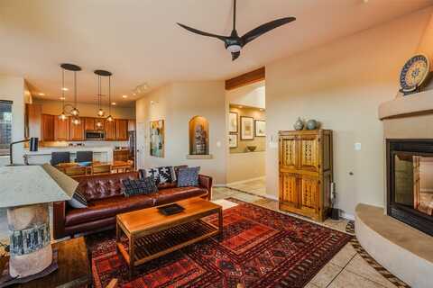 4405 Contenta Ridge, Santa Fe, NM 87507
