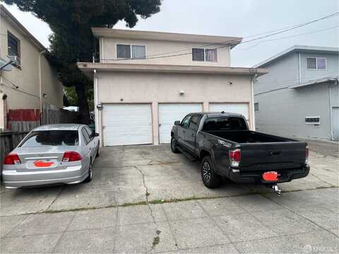 3818 Carrington Street, Oakland, CA 94601