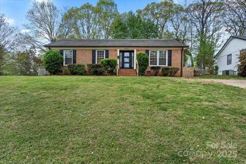 4932 Delivau Drive, Charlotte, NC 28215