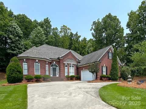 11646 Hidden Forest Lane, Davidson, NC 28036