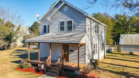 32 NORTH ST, ONANCOCK, VA 23417