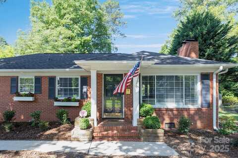 4526 Longwood Drive, Charlotte, NC 28209