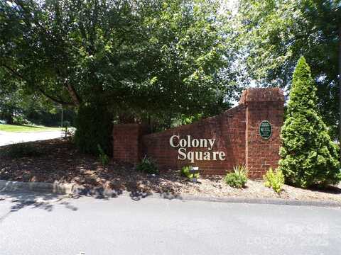 833 21st Avenue NE, Hickory, NC 28601
