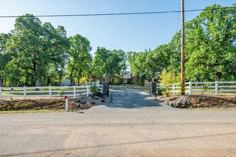 21855 Regna Drive, Palo Cedro, CA 96073