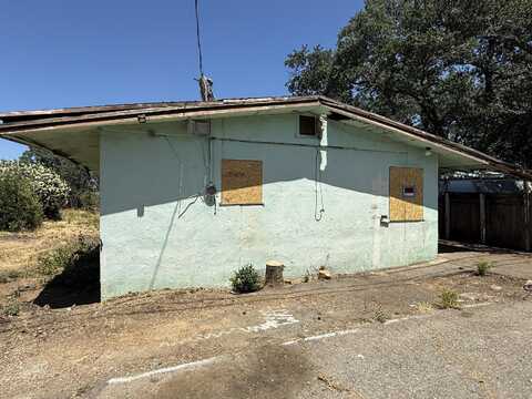 987 July Way, Redding, CA 96003