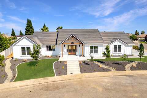 4798 Ferrington Court, Redding, CA 96003