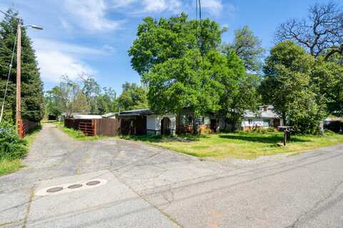 1440 Oakdale Lane, Redding, CA 96002