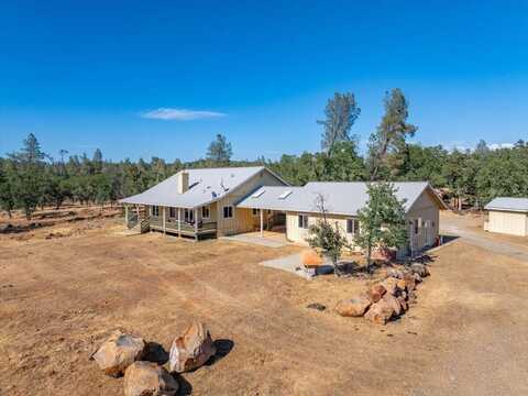 25150 Dersch Road, Anderson, CA 96007